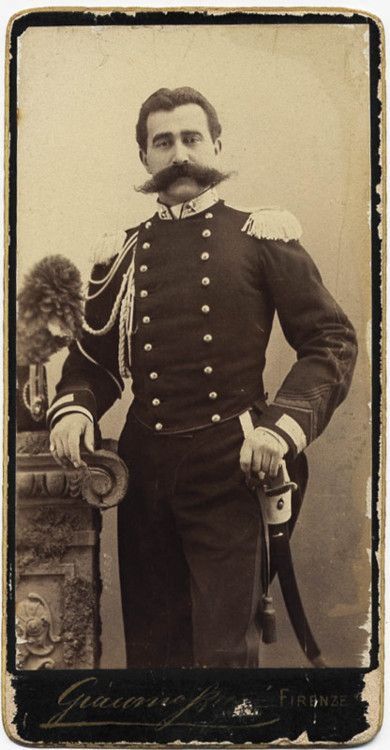 Moustache Magnifique